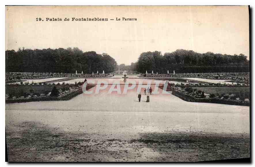 Palais de Fontainebleau — Le Parterre — Imprimerie Photomécanique L. MENART, Fontainebleau