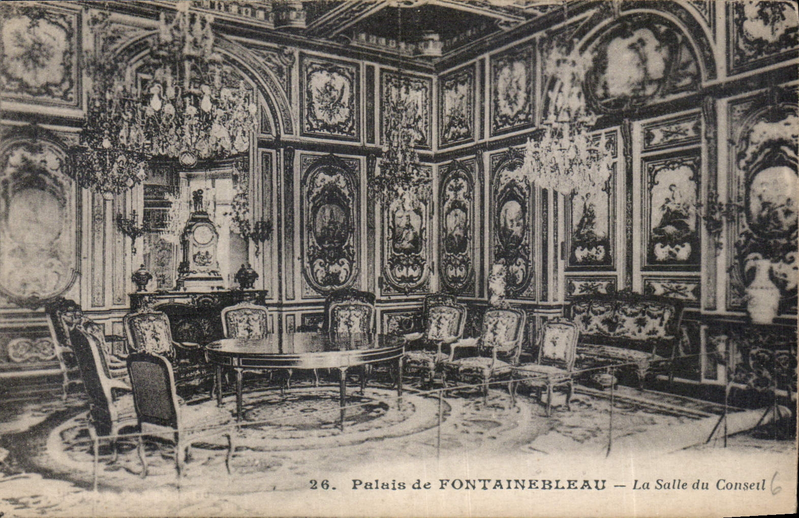 Palais de FONTAINEBLEAU — La Salle du Conseil — n°26