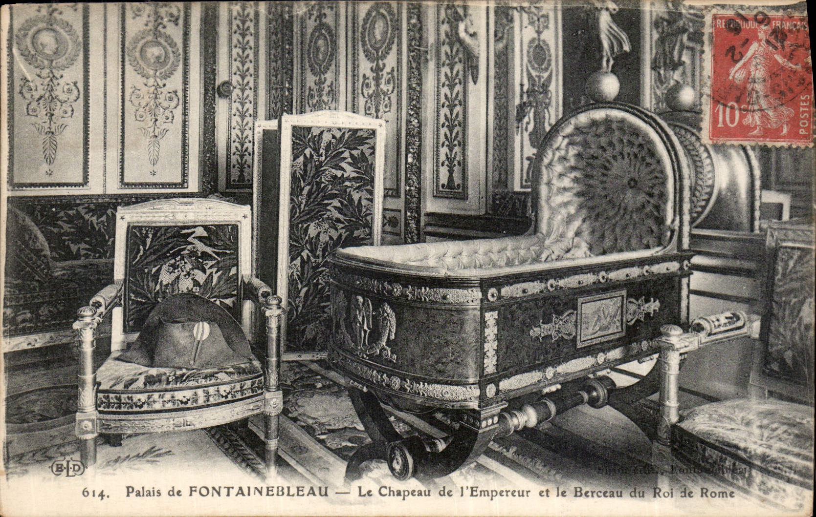 Schloss FONTAINEBLEAU — Der Kaiserhut und das Wiegenbett des Königs von Rom