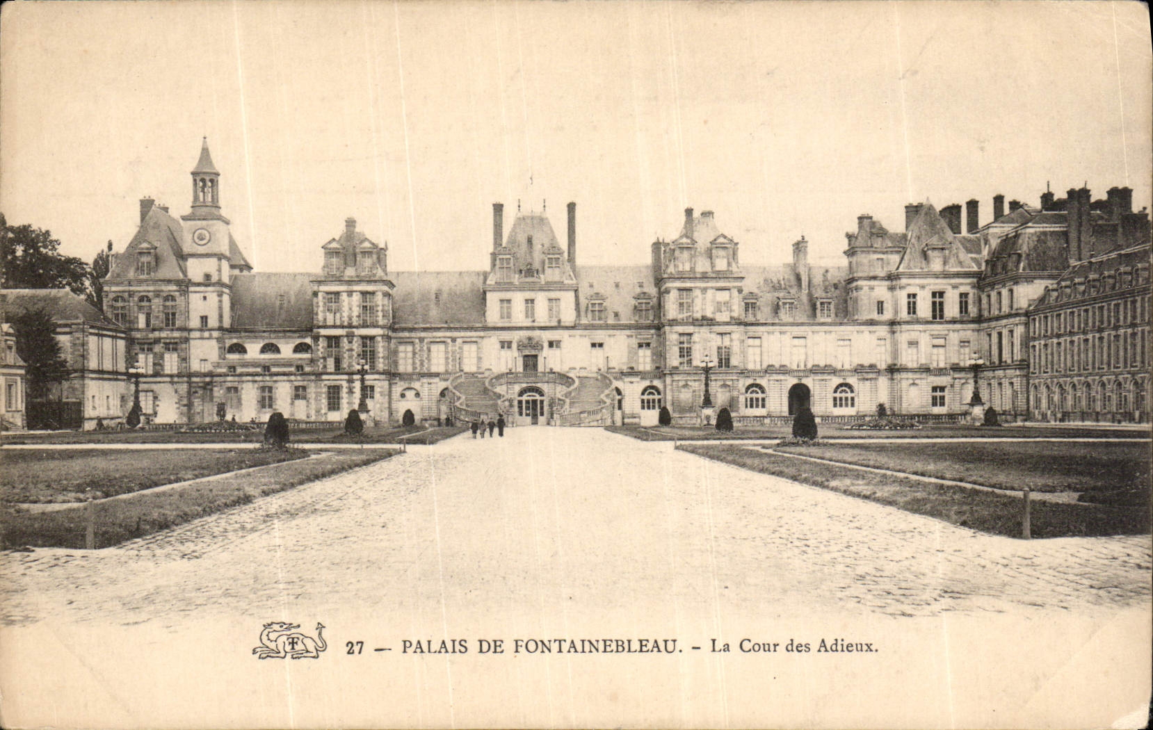 Palacio de Fontainebleau — La Cour des Adieux — Editor no identificado, n° 27