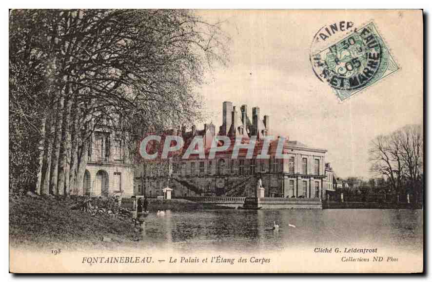 Fontainebleau — Le Palais et l'Étang des Carpes — Cliché G. Leidenfrost