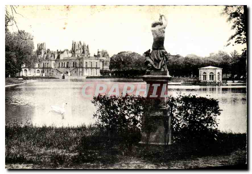 Château de Fontainebleau — Le Château et l'Étang des Carpes — Imp. Phot. L. Ménard, Fontainebleau