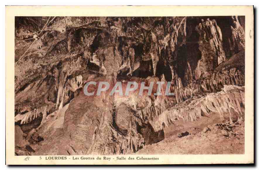 CPA Lourdes Les Grottes du Roy Salle des Colonnettes 