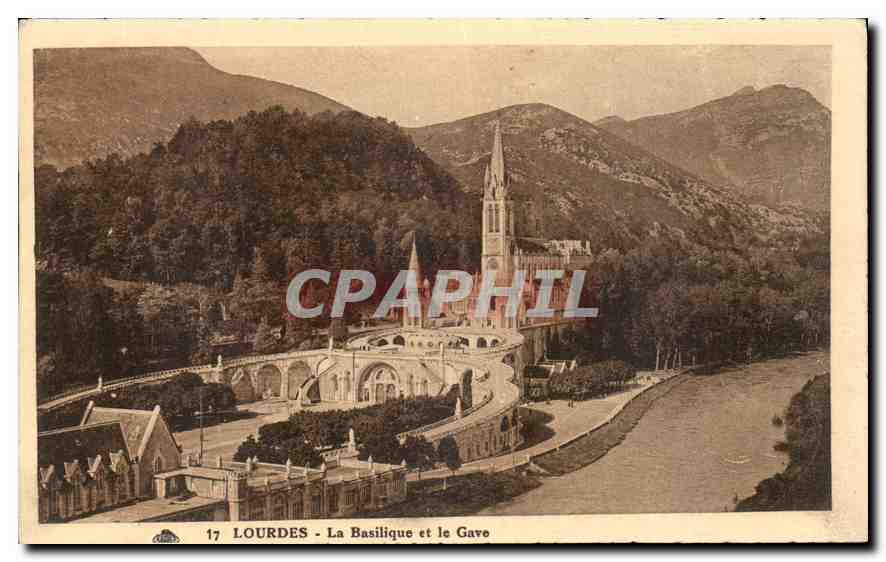 CPA Lourdes la Basilique et le Gave 