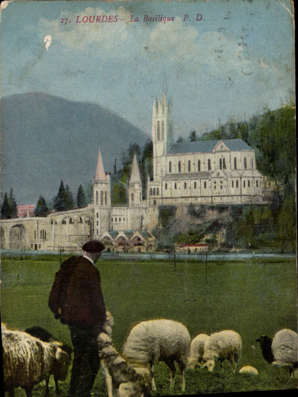 CPA Lourdes la Basilique 