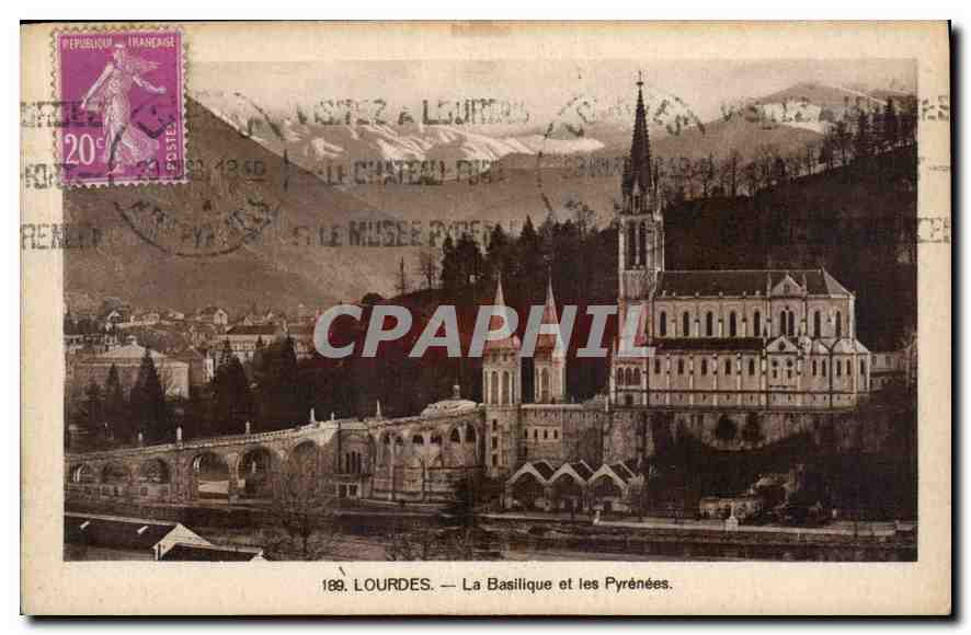 CPA Lourdes la Basilique et les Pyrenees 