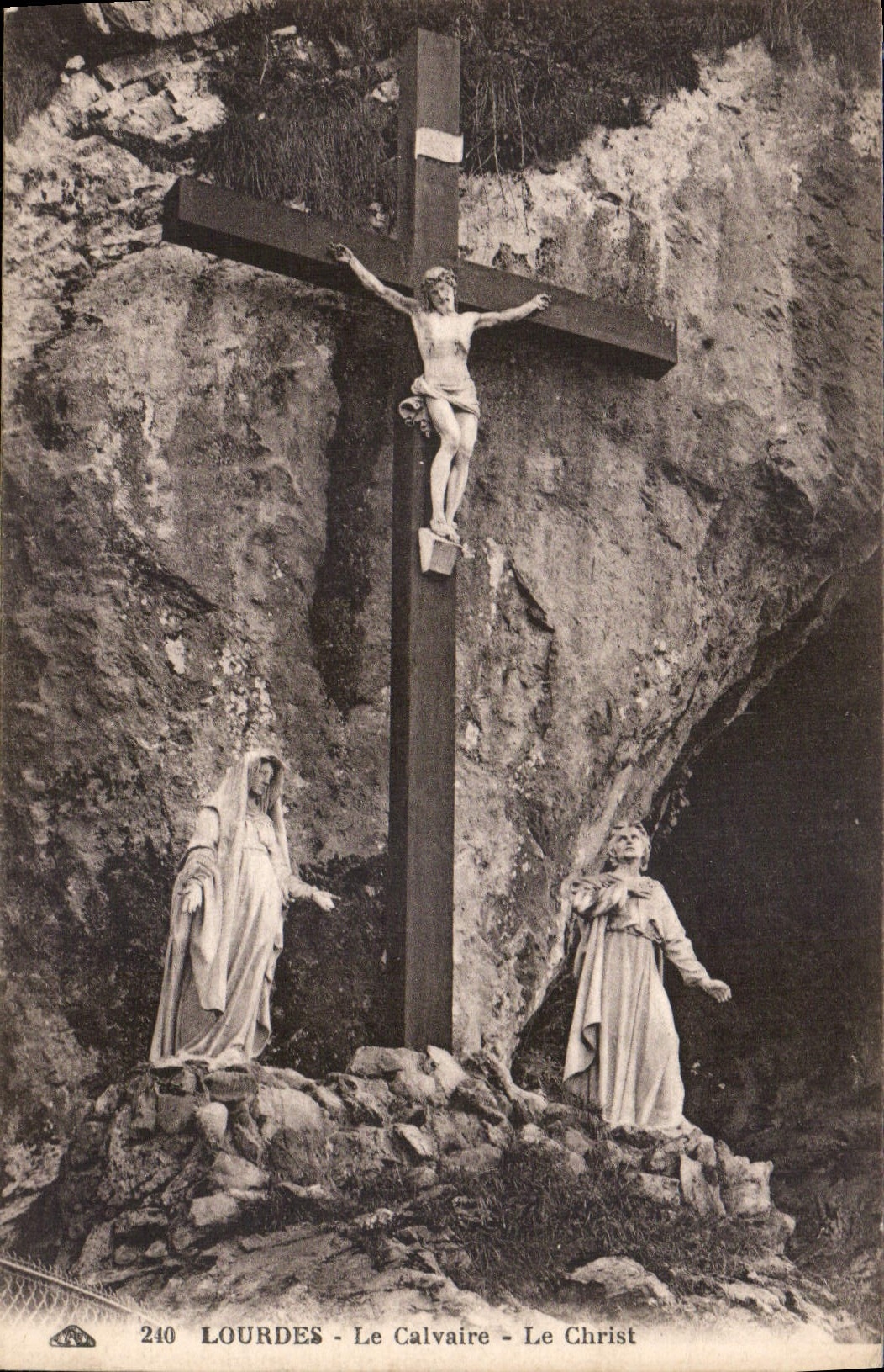 CPA Lourdes le Calvaire le Christ 