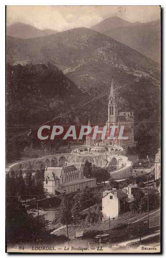 CPA Lourdes La Basilique 