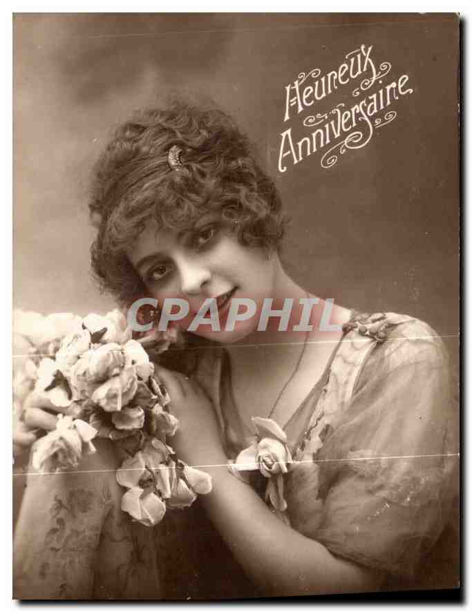 CPA Heureux Anniversaire Femme