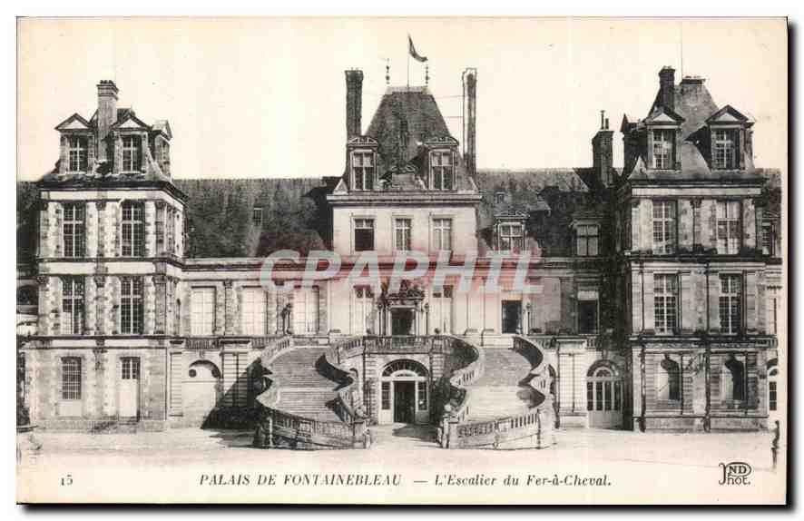 Palais de Fontainebleau — L'Escalier du Fer-à-Cheval — JND Phot.