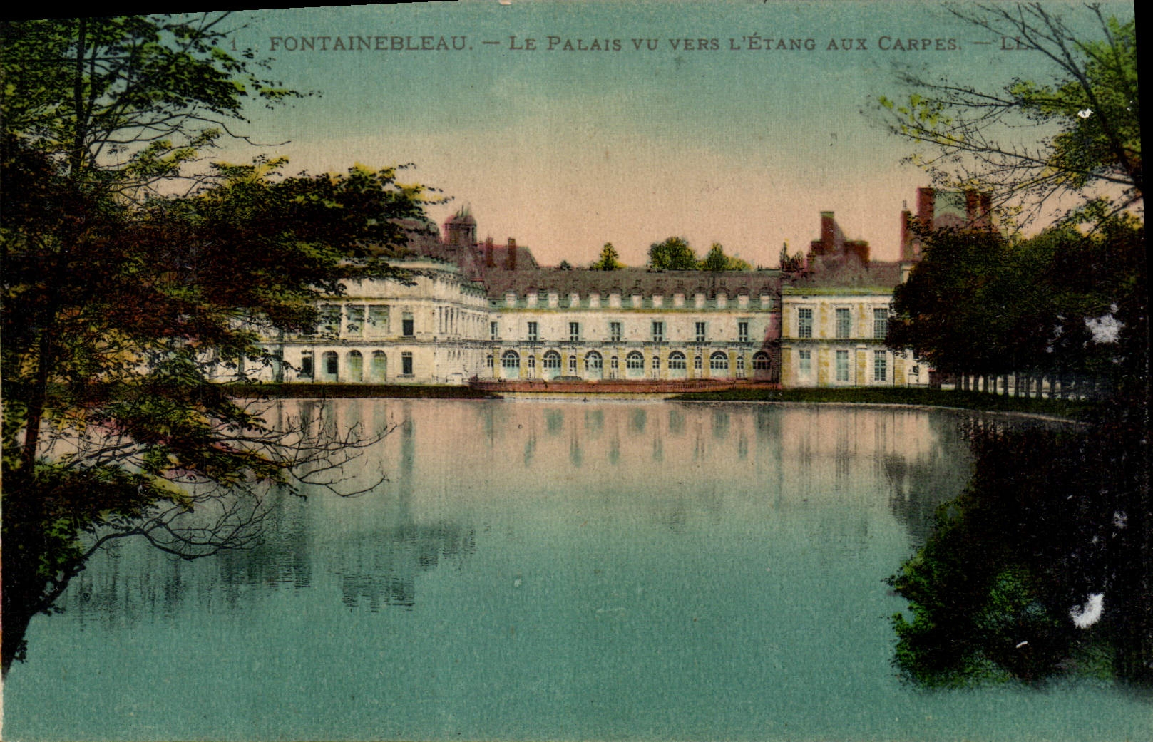 Fontainebleau — Il Palazzo visto verso l'Étang aux Carpes — Lévy Fils & Cie Parigi