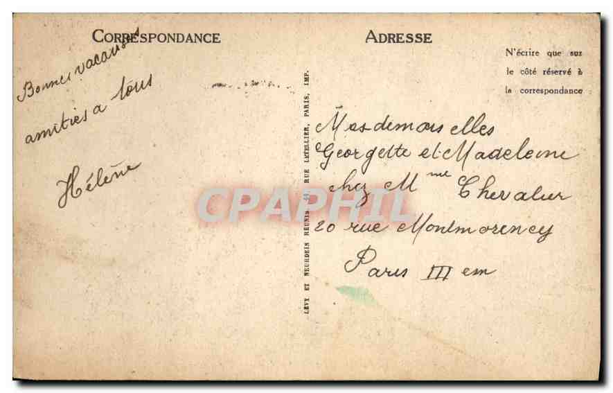 Fontainebleau — Le Château — La Cour des Adieux — LL — Reverso
