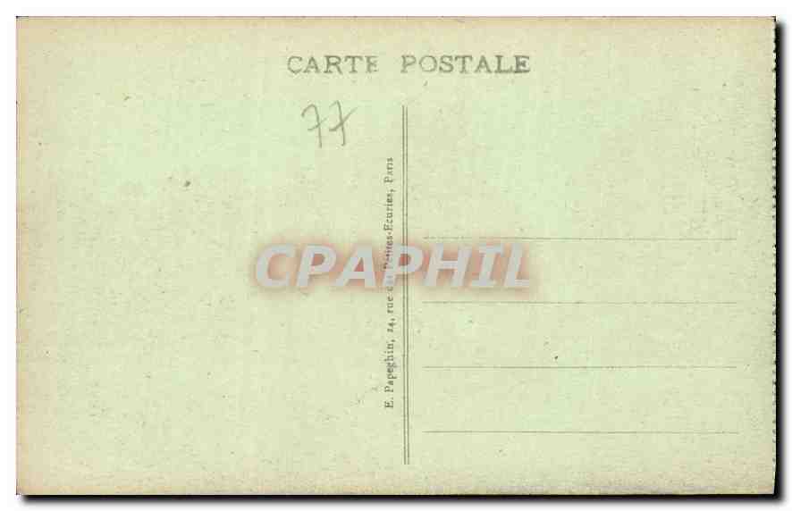 CPA Palais de Fontainebleau La Cour Ovale et le Baptistere  — Verso