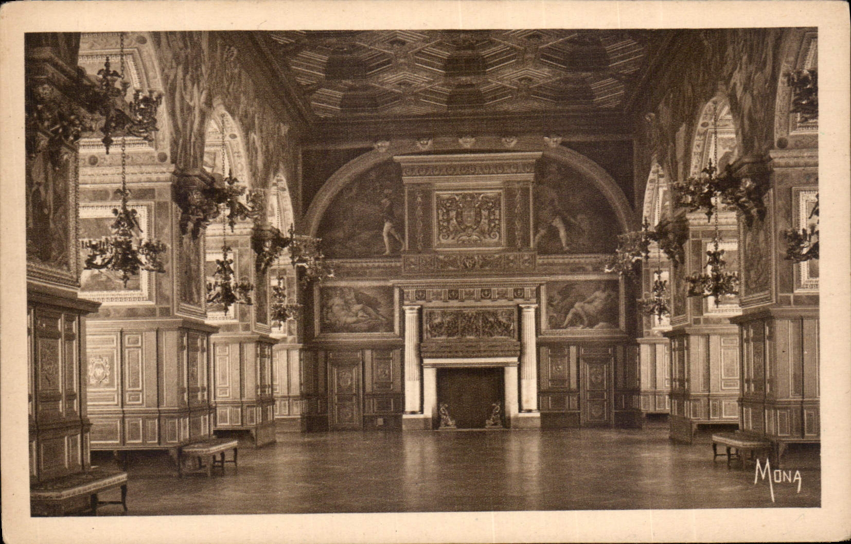 Ballsaal des Schlosses Fontainebleau — Galerie Henri II — Verlag MONA, Nr. 505
