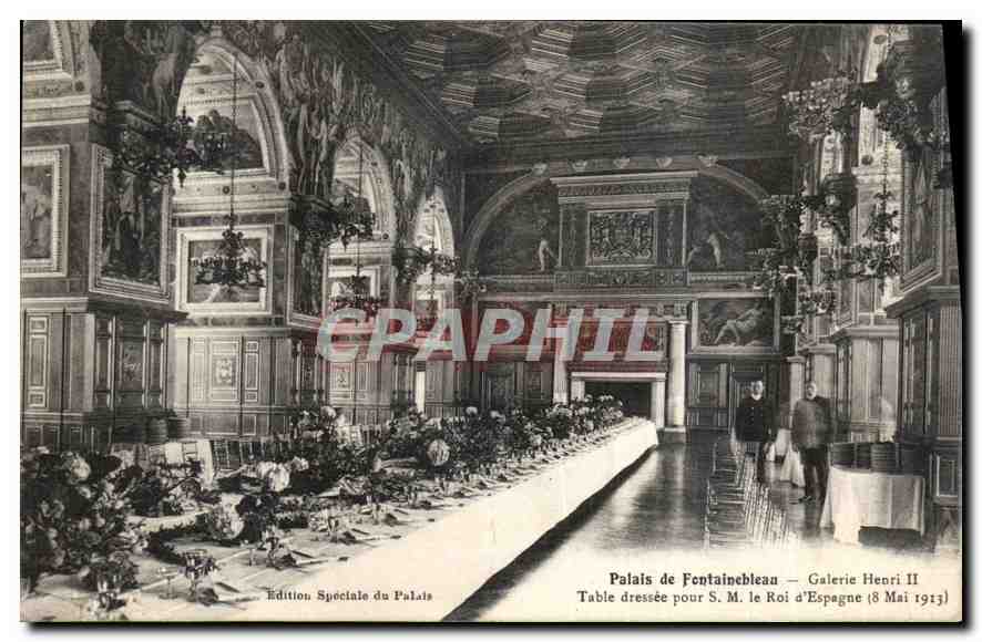 Palais de Fontainebleau — Galerie Henri II — Table dressée pour S.M. le Roi d'Espagne (8 Mai 1913)