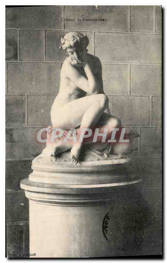 Nackte sitzende Statue — Schloss Fontainebleau — Verlag Cliché F. Pacheff