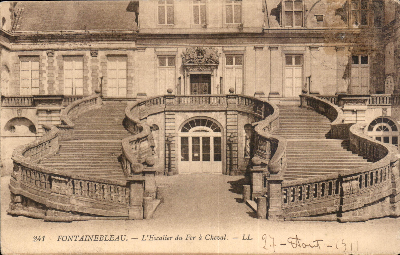 Fontainebleau — Die Eisenpferdestiege — LL. n° 241