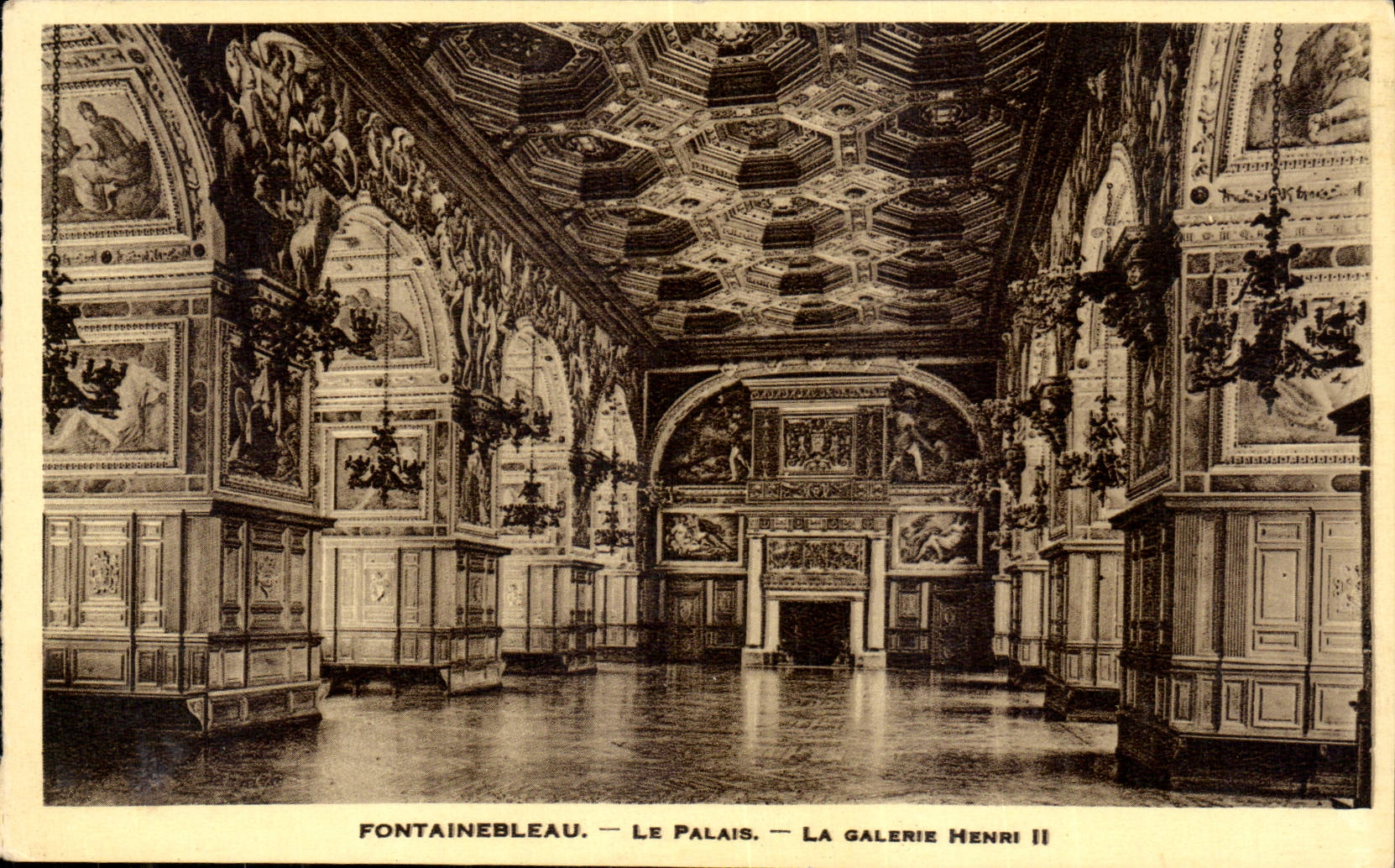 Fontainebleau — Das Schloss — La Galerie Henri II
