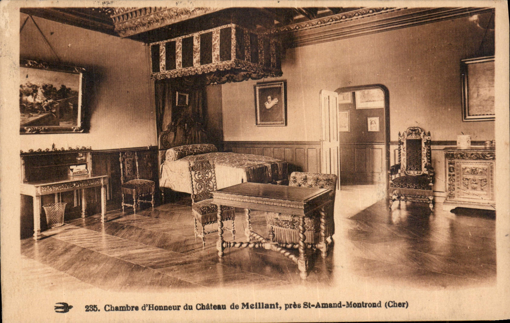 Habitación de honor del Castillo de Meillant, cerca de St-Amand-Montrond (Cher) — n° 235 — editor no visible
