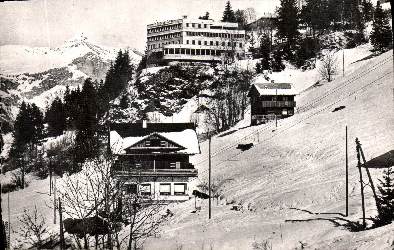 Le Bonheur Grisou — station de ski — Les Editions J. Cellard, Bron (Rhône) - Recto