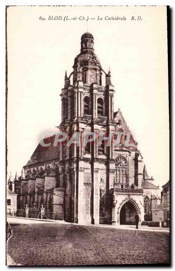 CPA Blois L et Ch la Cathedrale 