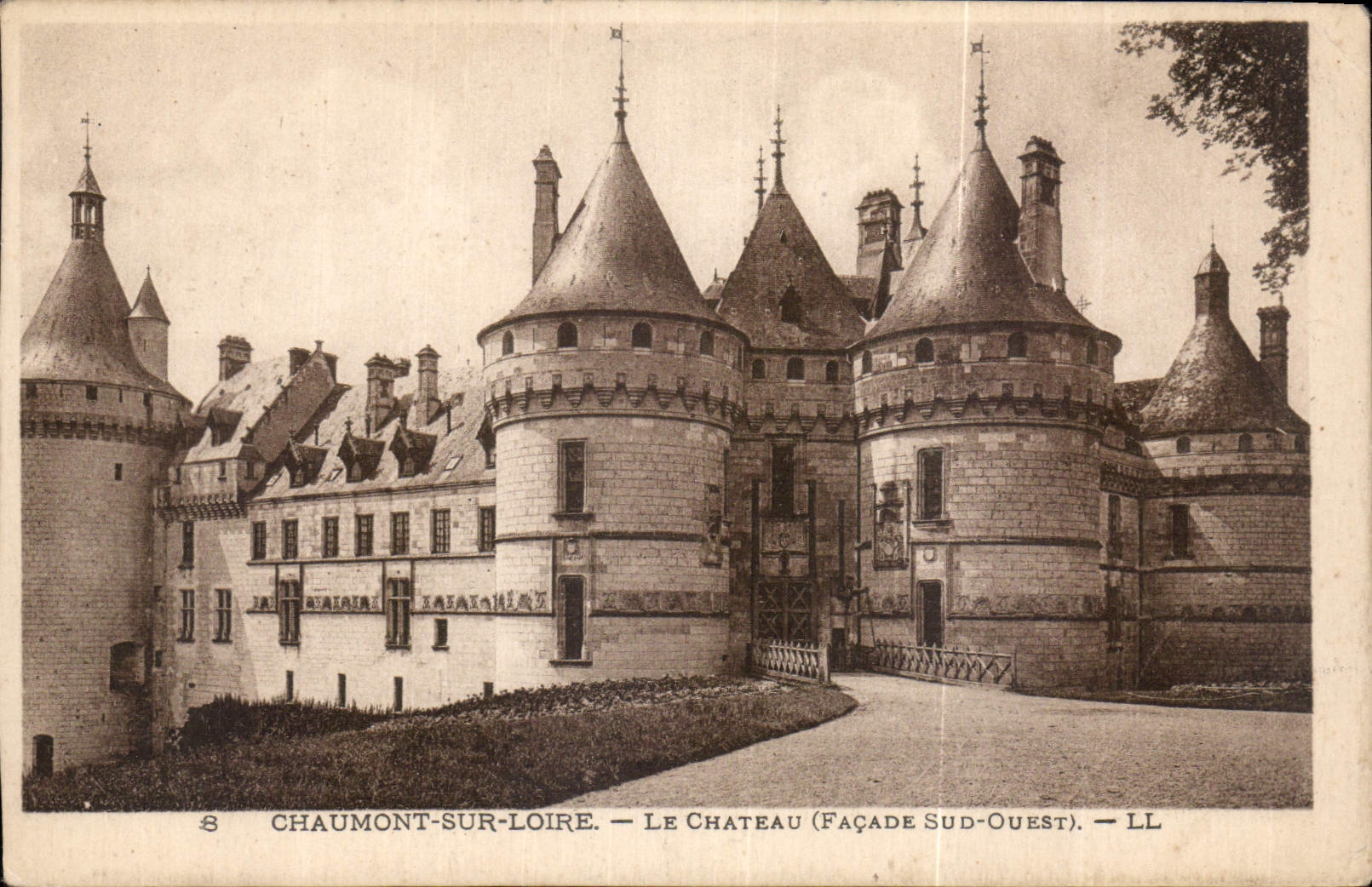 Chaumont-sur-Loire — Schloss (Südwestfassade) — LL