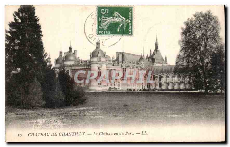 CPA Chateau de Chantilly le Chateau vu du Parc 