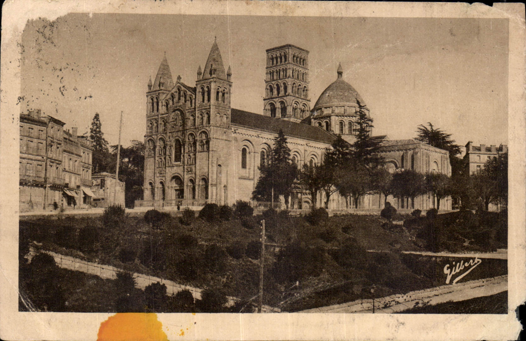 CPA Angouleme Cathedrale Saint Pierre romano byzantine XII siecle mon hist classe 