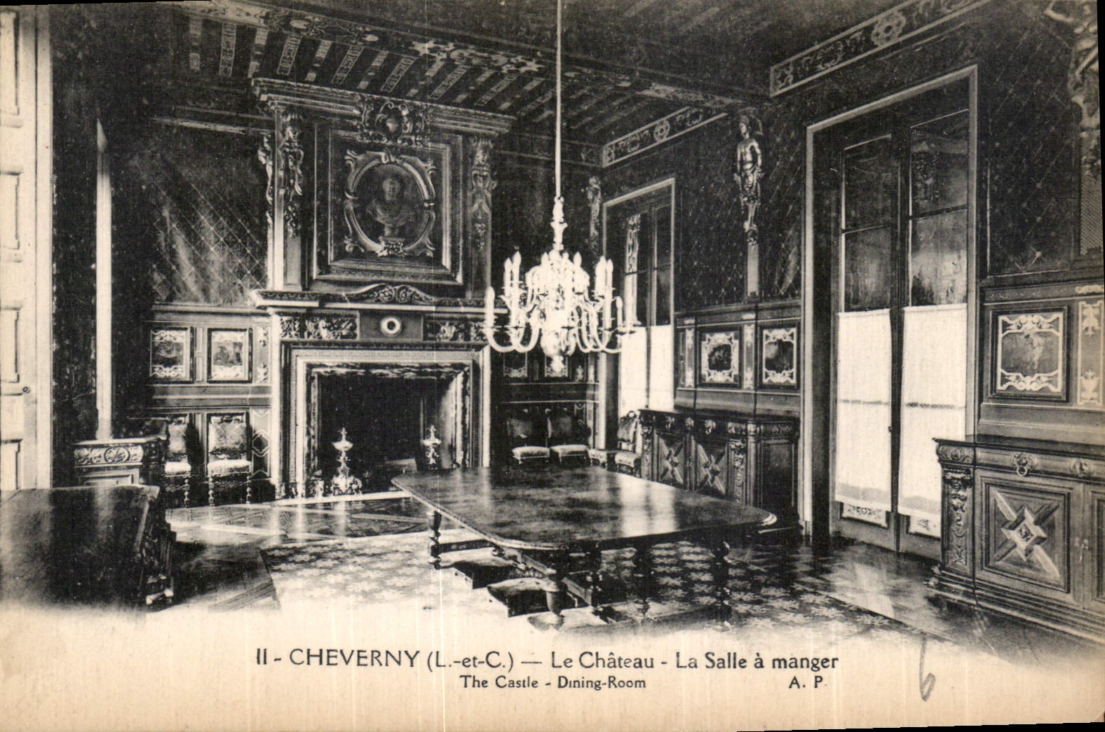 Cheverny (Loir-et-Cher) — Le Château — La Salle à manger — A.P. n°6