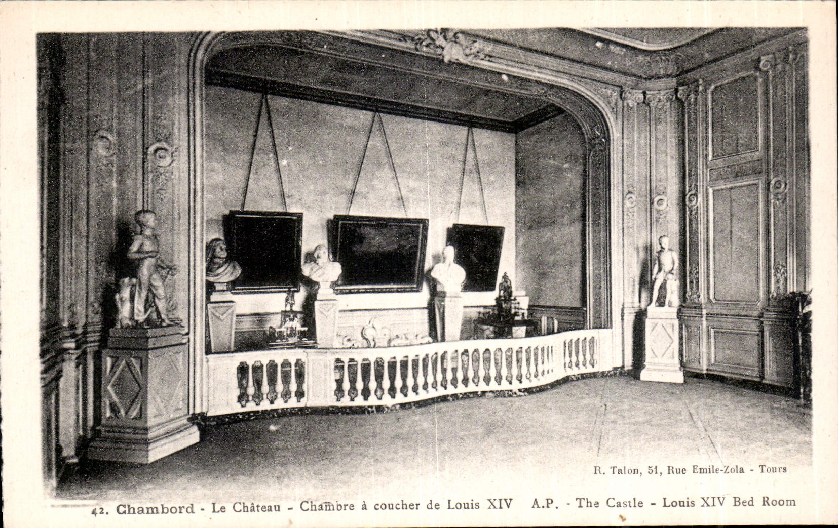 CPA Chambord le Chateau Chambre a coucher de Louis XIV 