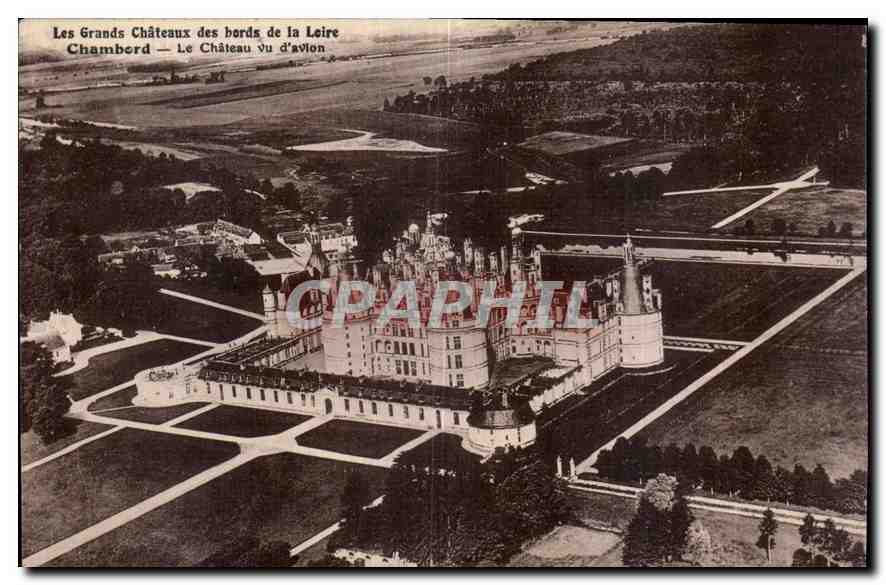 CPA Les Grands Chateaux des bords de la Loire Chambord le Chateau vu d'avion 