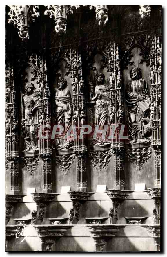 CPA Auch Gers la Cathedrale Quelques Statues en Bois sculpte du XVIs la Justice St Luc Evangeliste L
