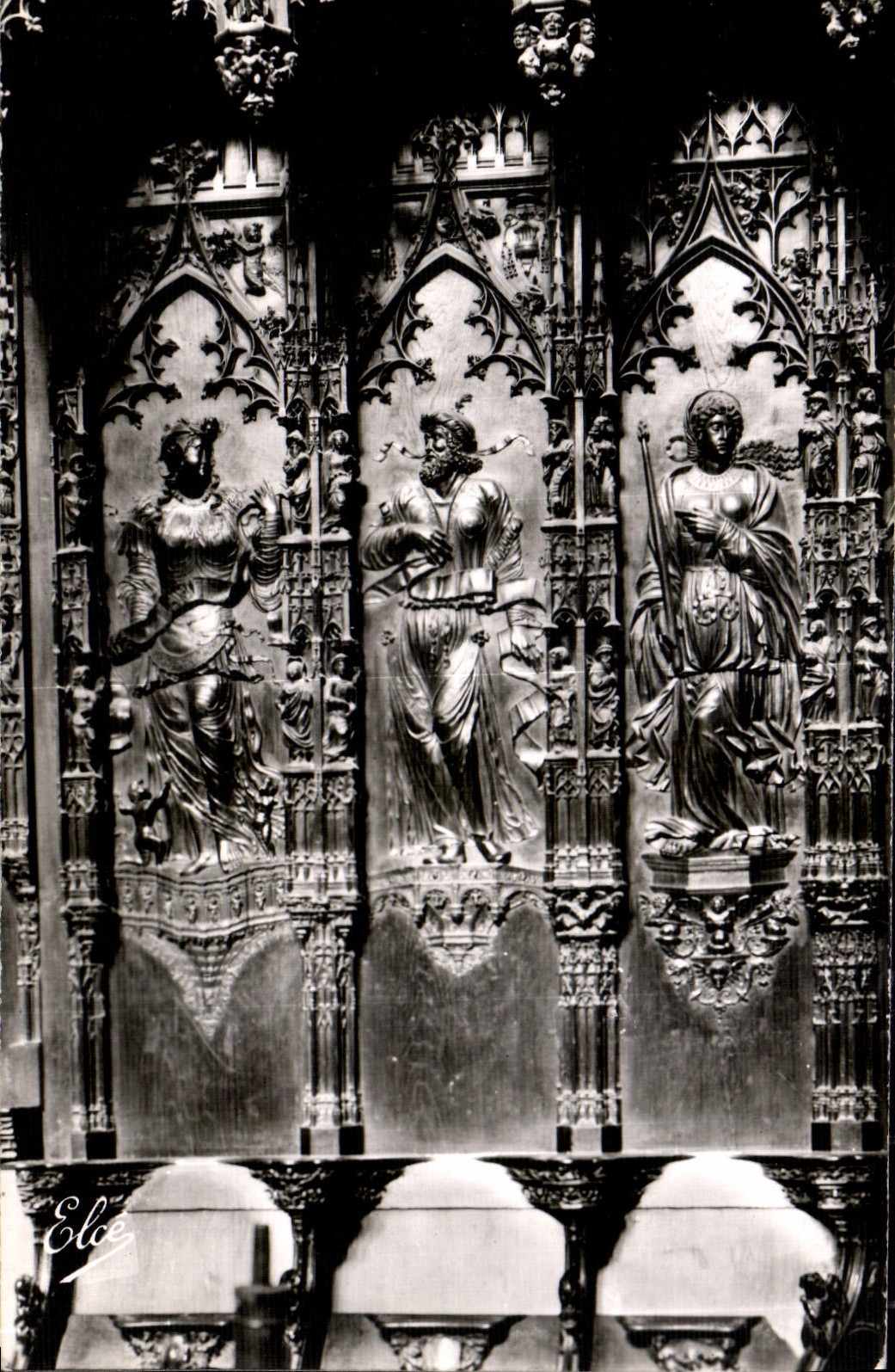 CPA Auch Gers La Cathedrale details de Stalles de gauche a droite la Charite le Voyant la Libye 