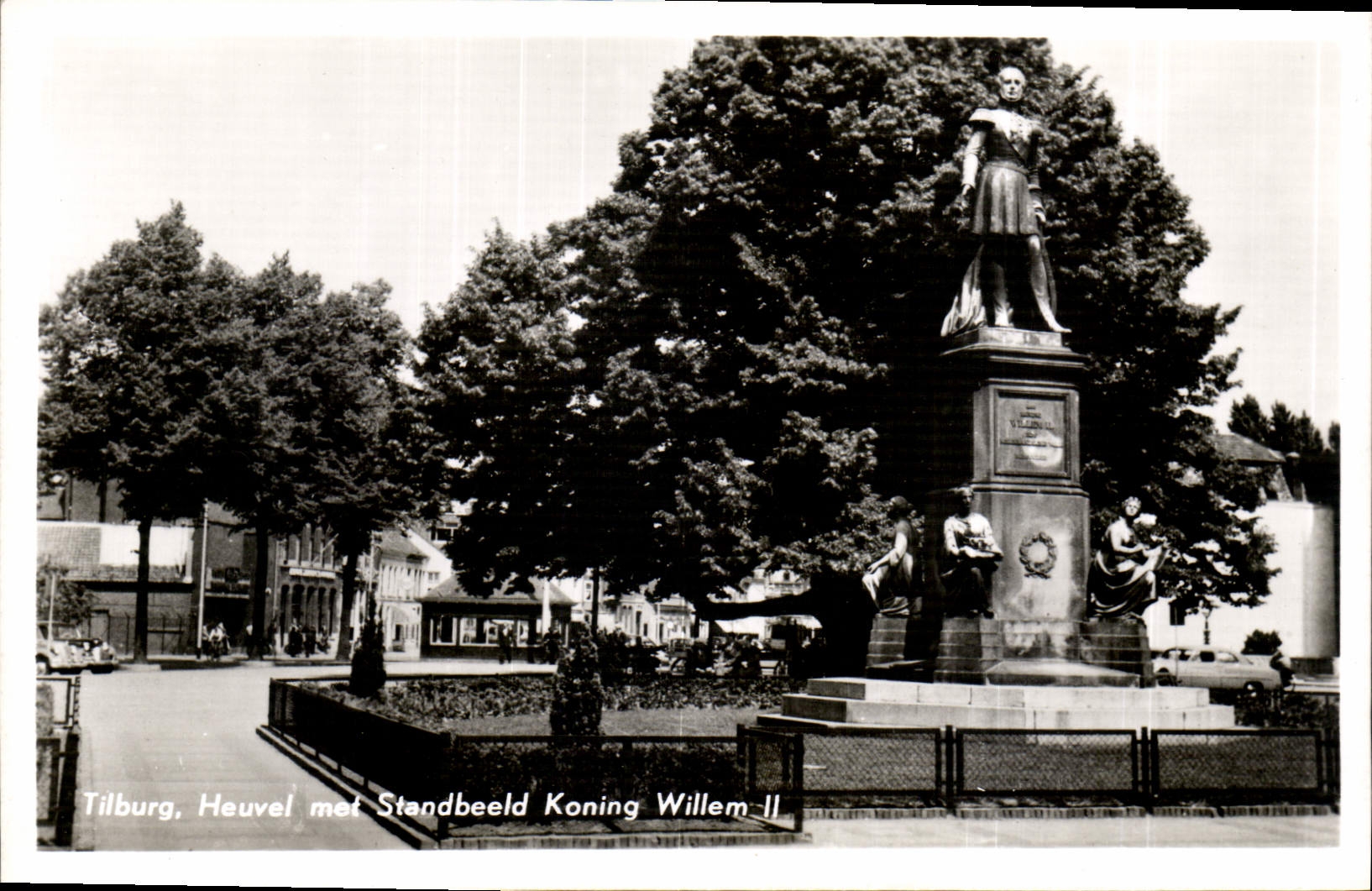 CPA Tilburg Heuvel mit Standbeeld Koning Willem II 