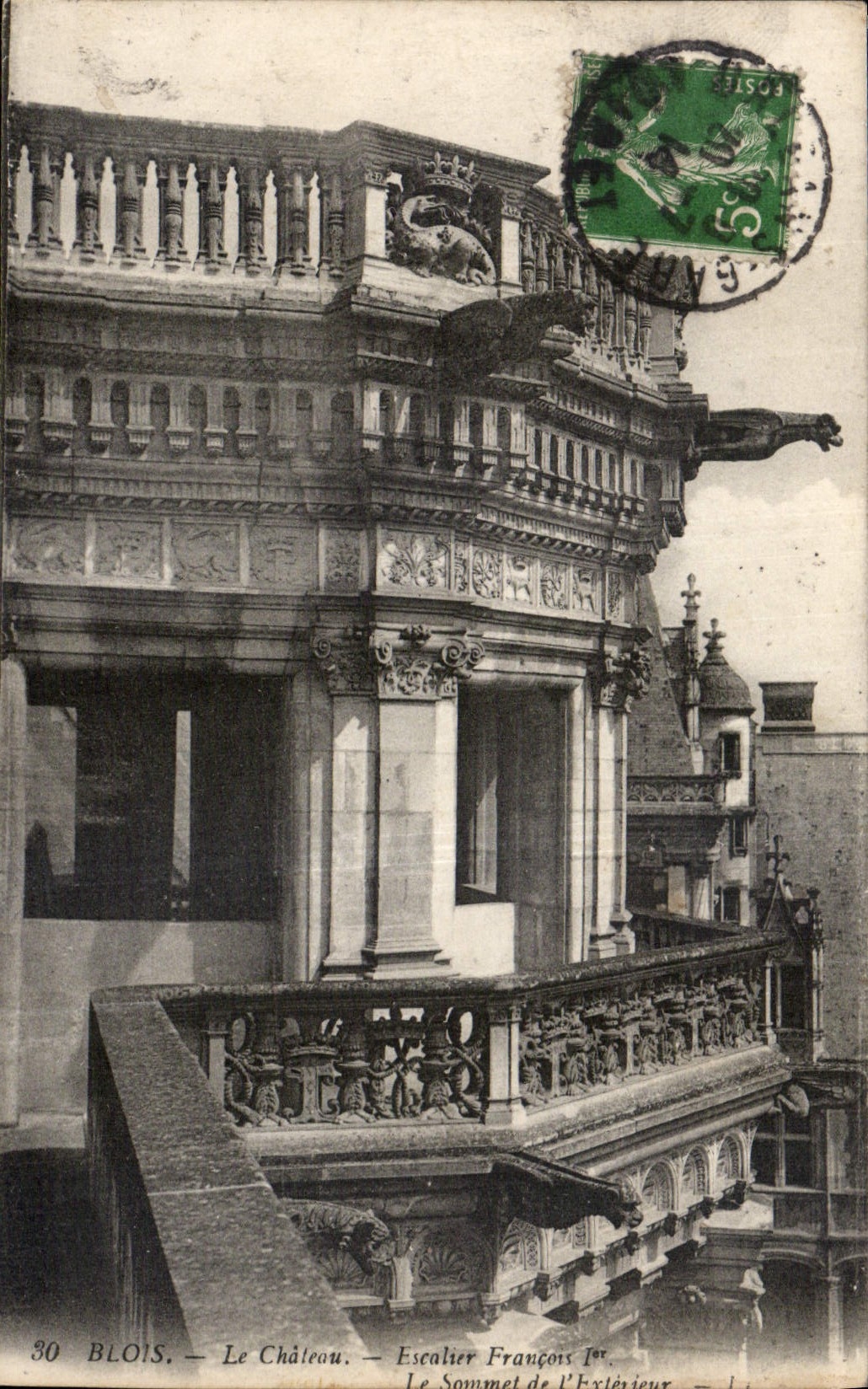 CPA Blois Le Chateau Escalier Francois I Le Sommet de l'Escalier 