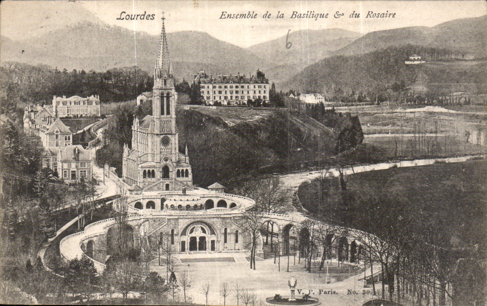Lourdes — Ensemble de la Basilique & du Rosaire — V. J. Paris, No. 30