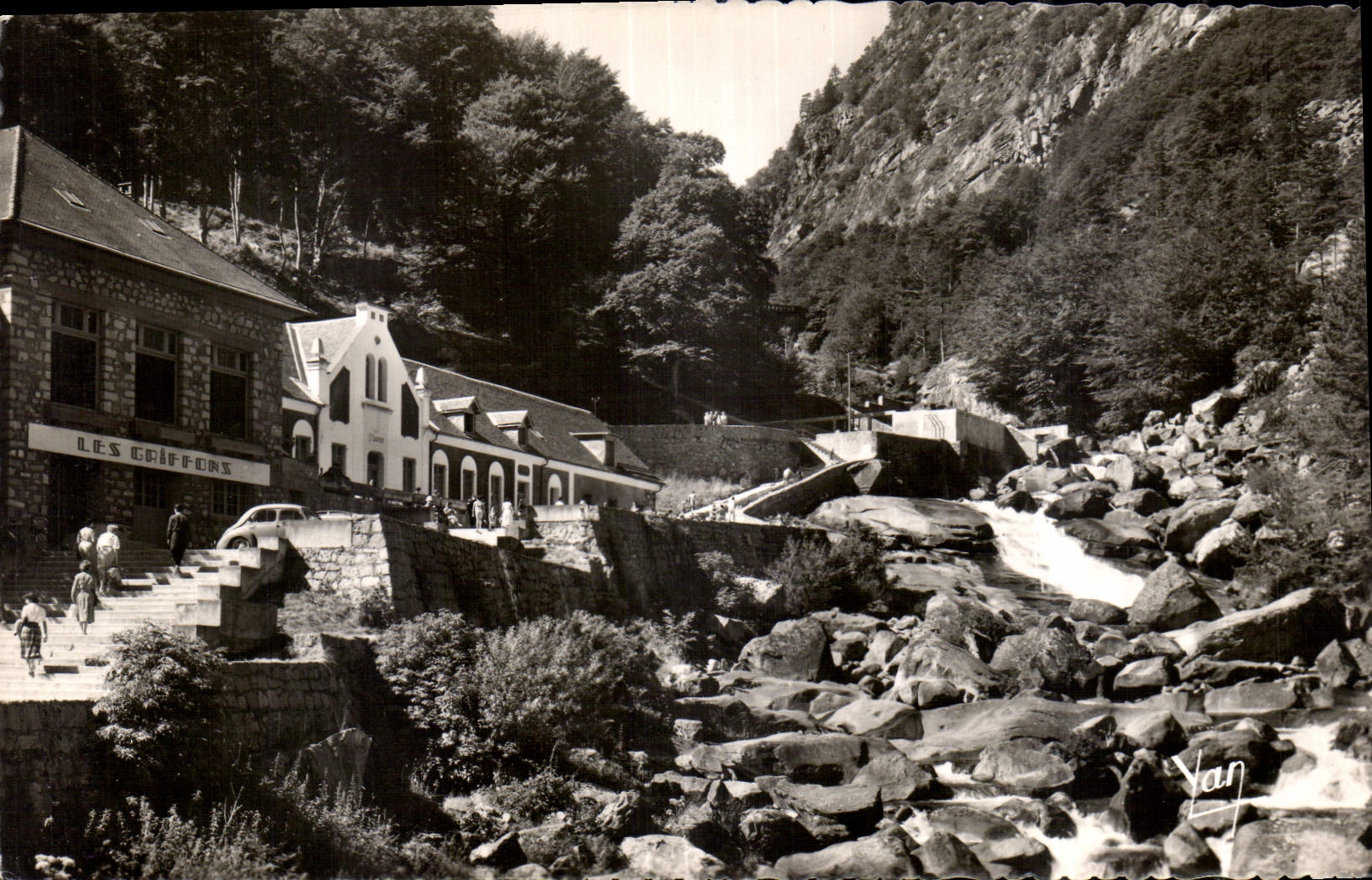 CPA Cauterets les Griffons Petit St Sauveur 