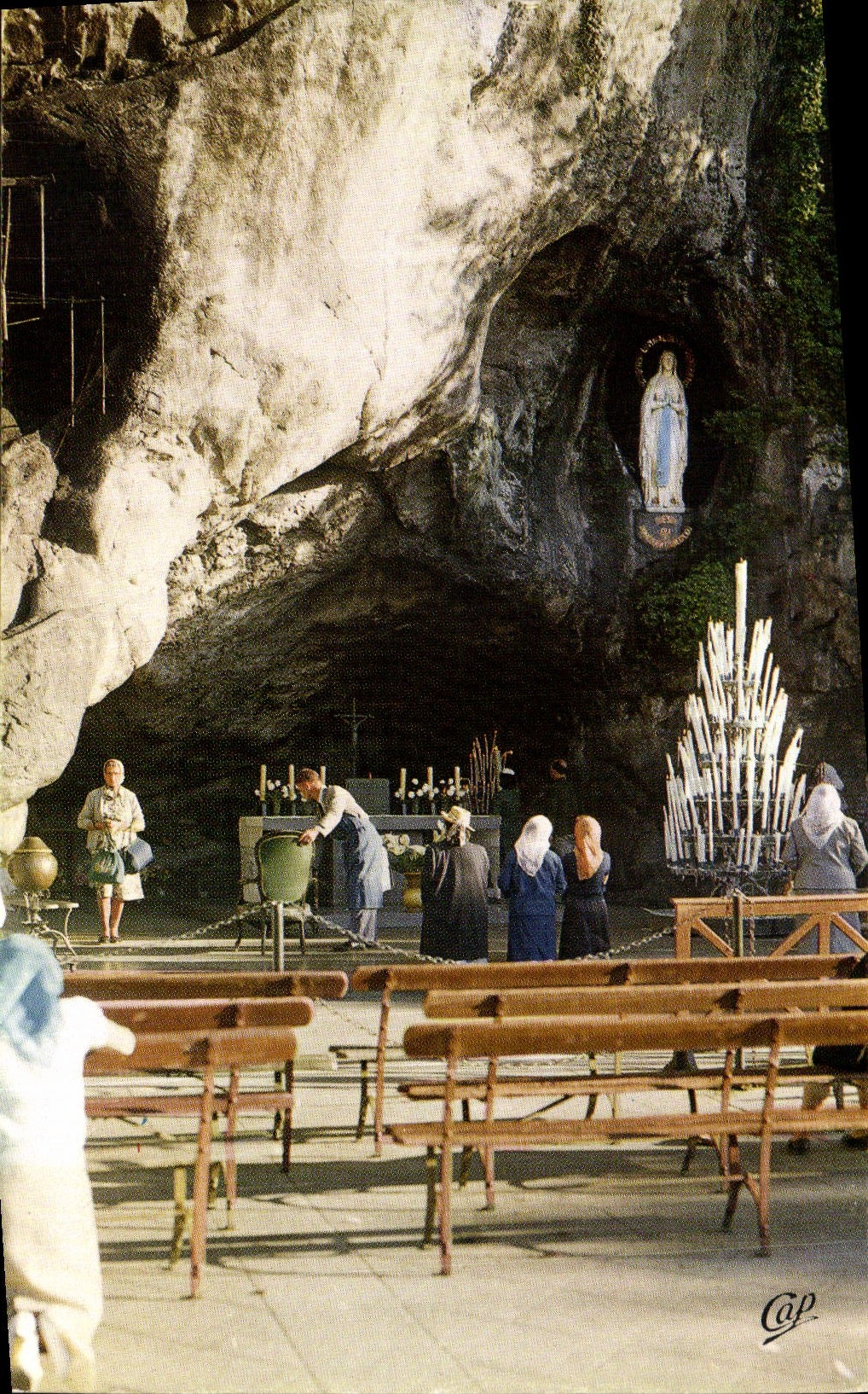 CPA Lourdes La Grotte 