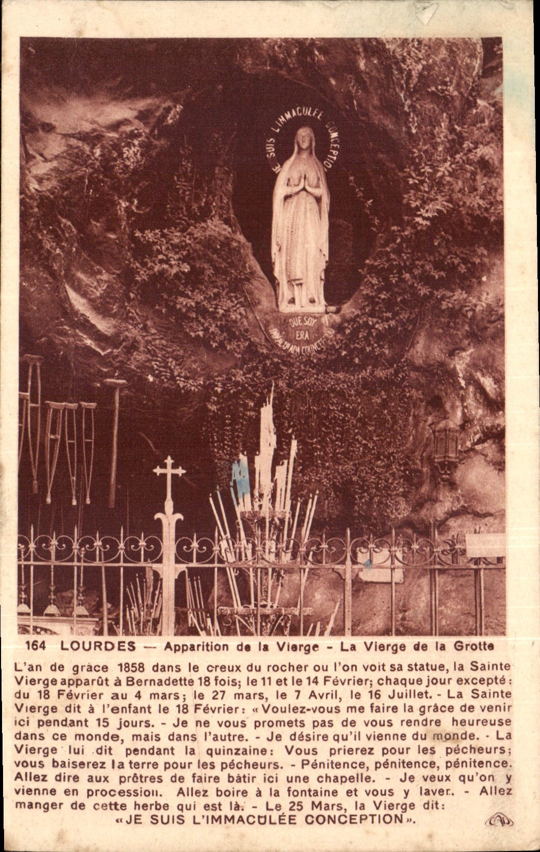 CPA Lourdes Apparation de la Vierge La Vierge de la Grotte 