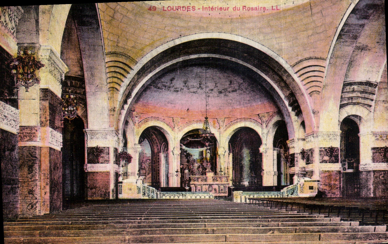 CPA Lourdes Interieur du Rosaire 