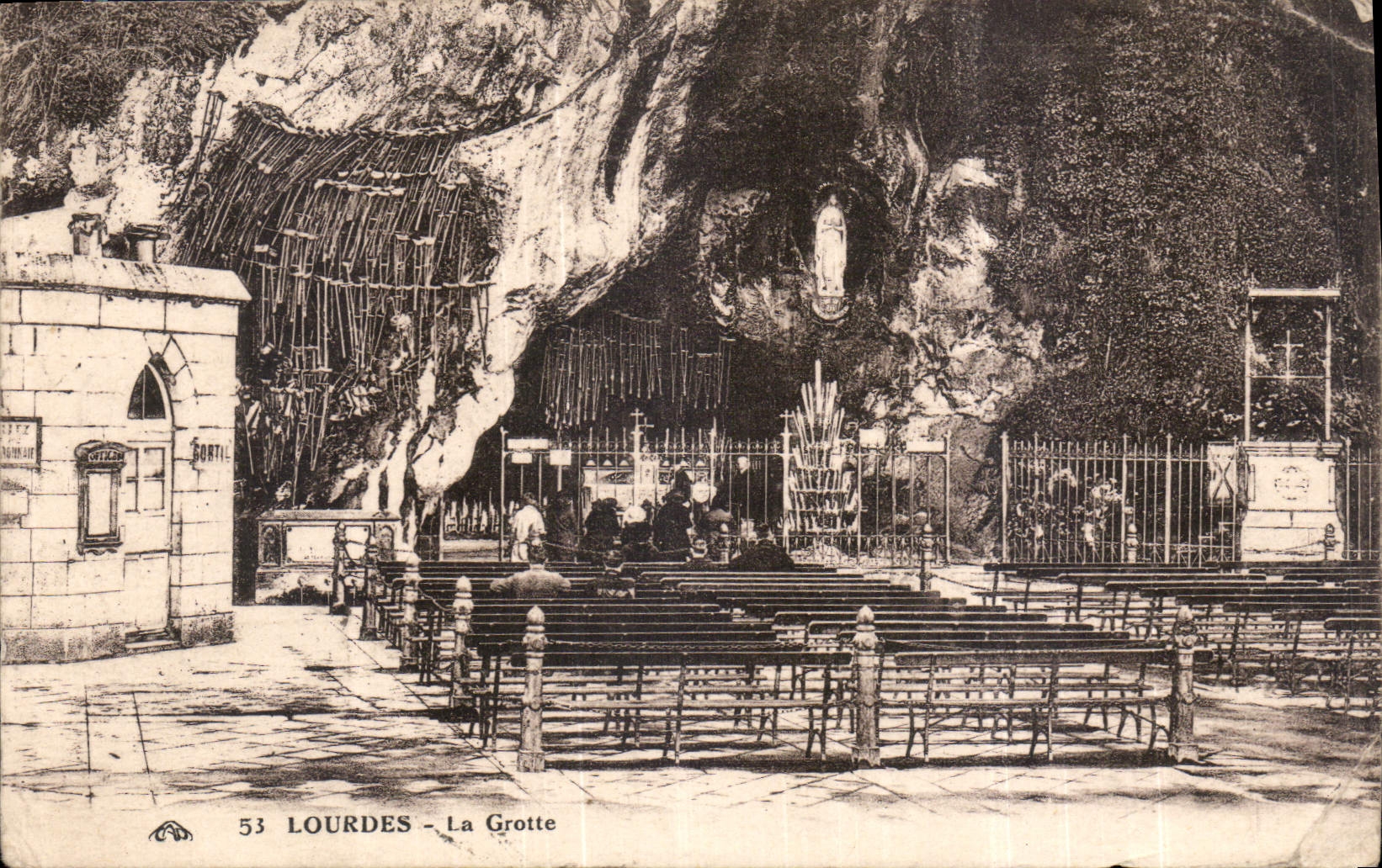CPA Lourdes La Grotte 