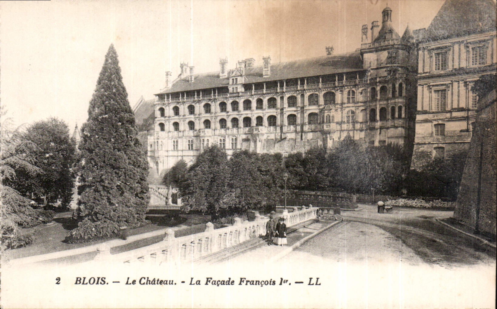 CPA Blois le Chateau la facade Francois 1er 