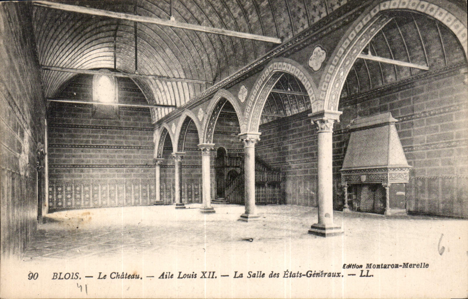 CPA Blois le Chateau Aile Louis XII la Salle des Etats Generaux 