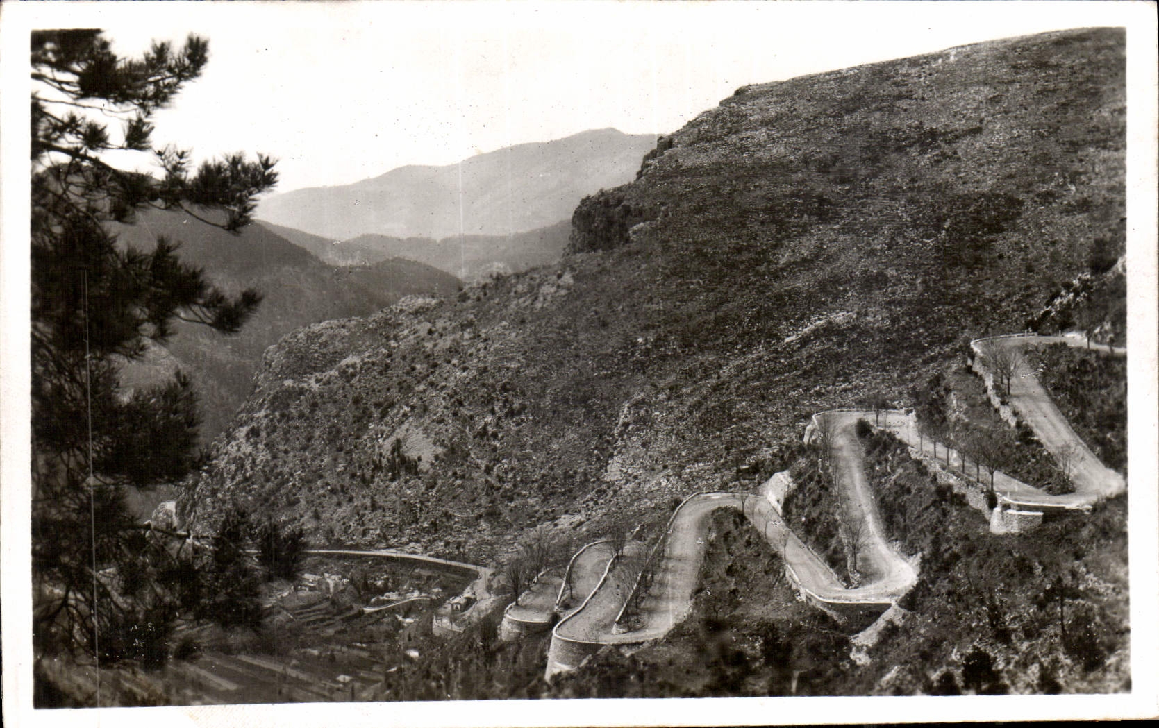 CPA Col de Braus A M les Lacets 