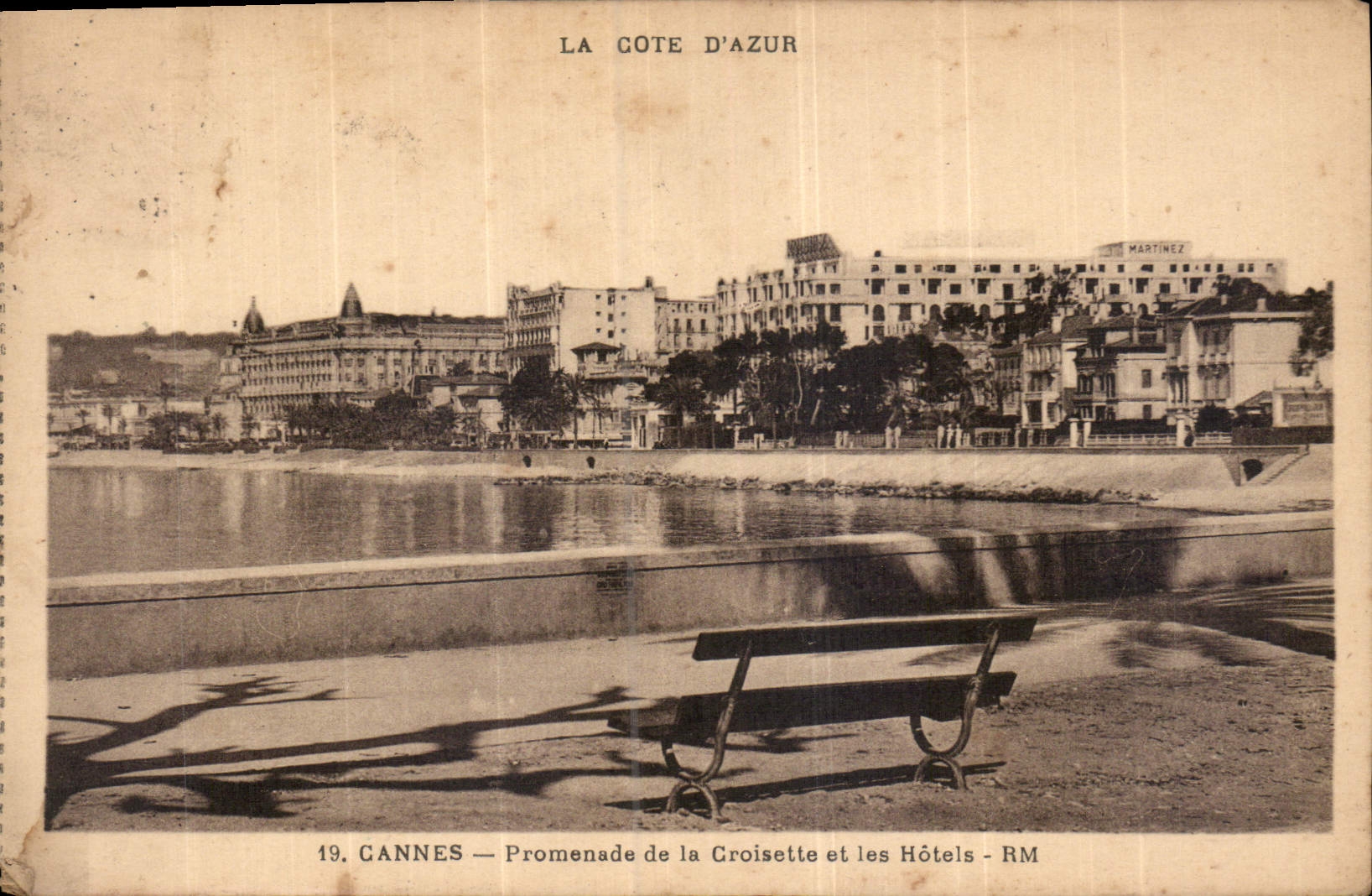 Cannes — Promenade de la Croisette et les Hôtels — RM