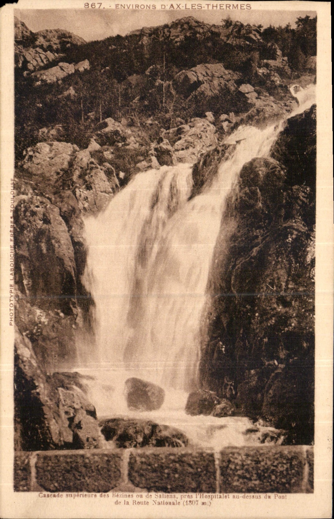 CPA Environs d'Ax les Thermes Cascade superieure
