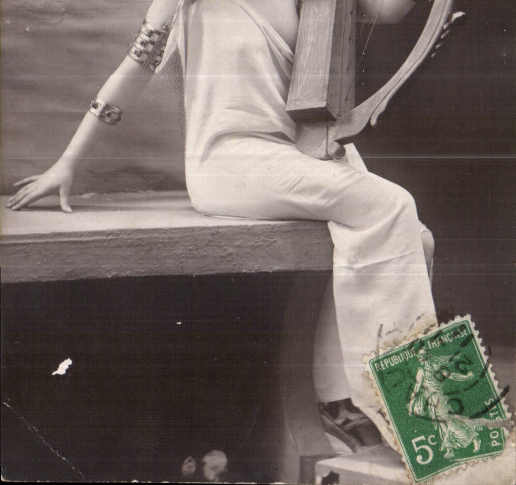 CPA Femme Harpe