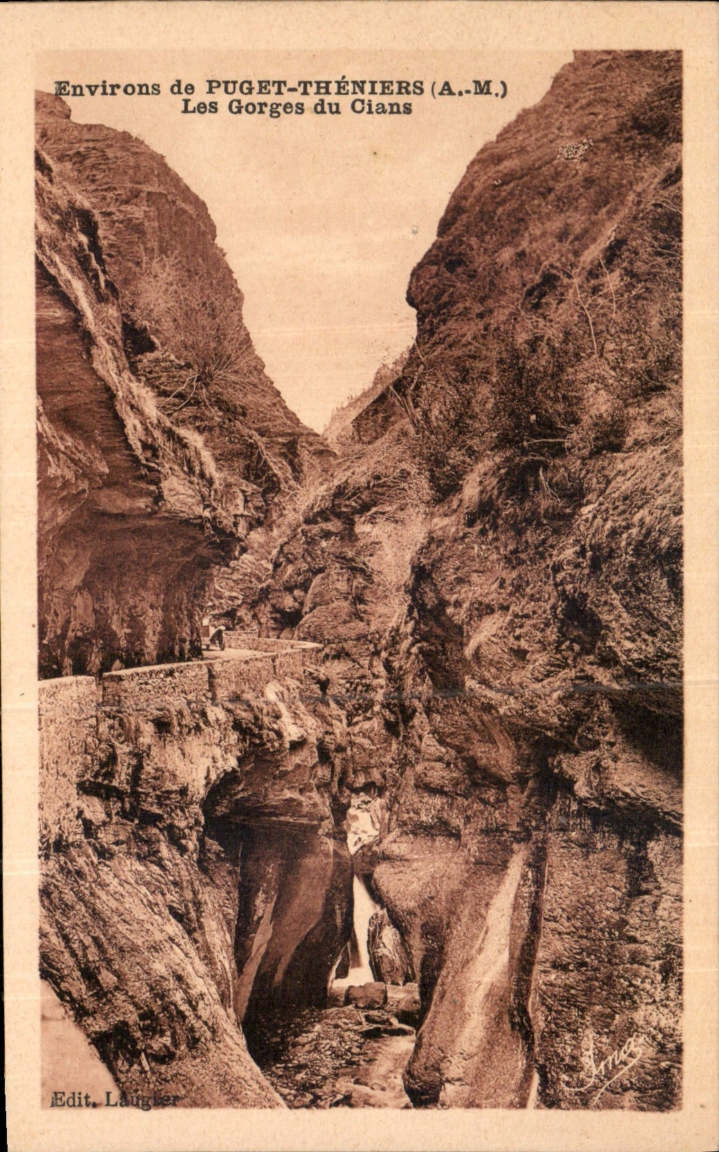 CPA Environs de Puget Theniers A M les Gorges du Cians 