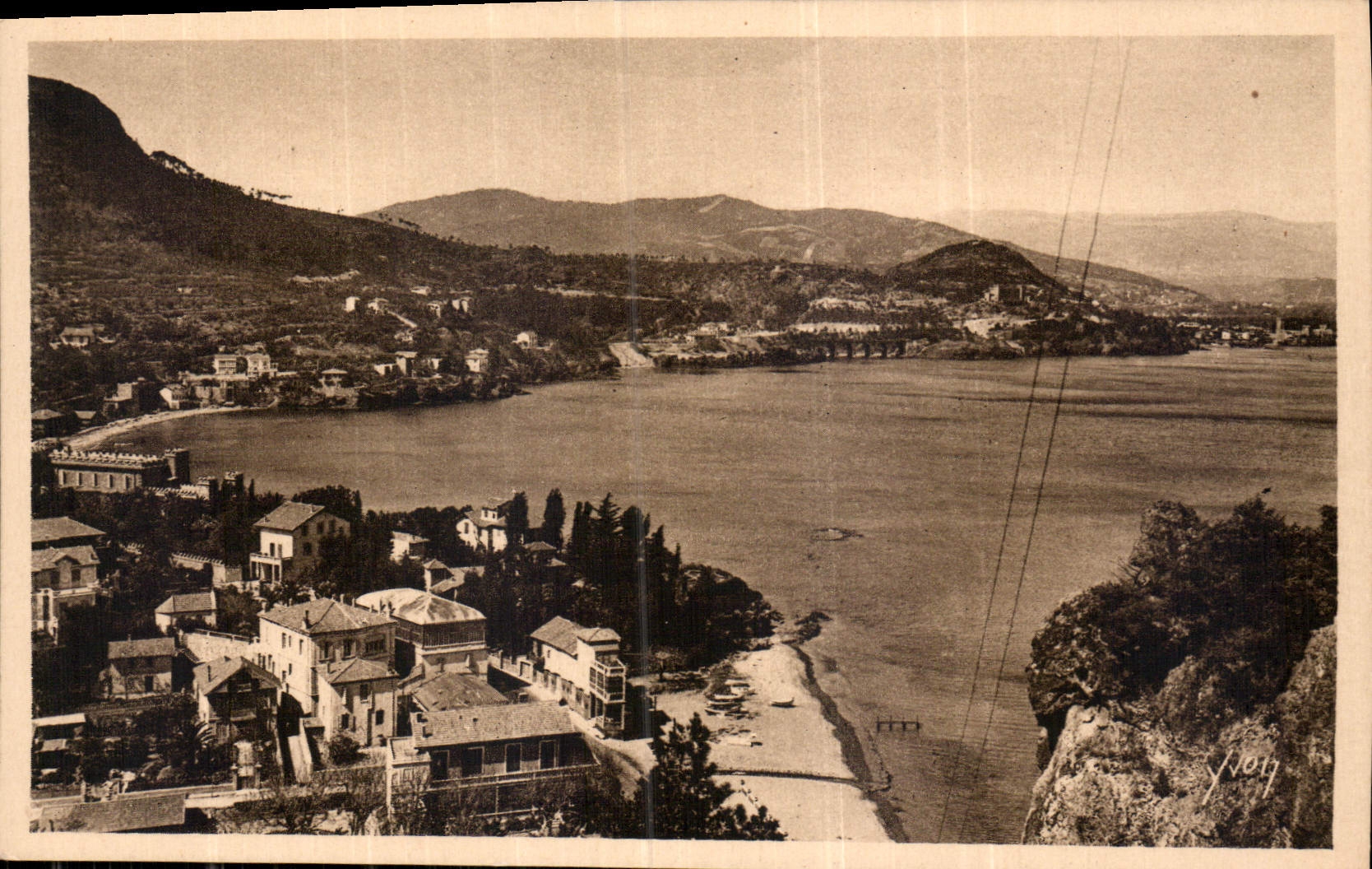 CPA La Douce France Cote d'Azur Theoule sur Mer Alpes Maritimes vue panoramique Baie de Theoule et l