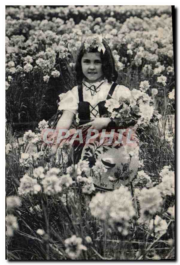 CPA Cote d'Azur Costume du Pays Cueillette des œillets Folklore Enfant
